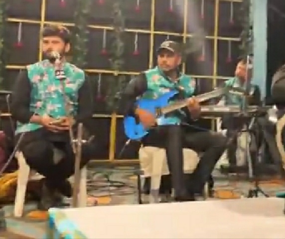 Debendra khilar - Guitarist (ગિટારવાદક) artist